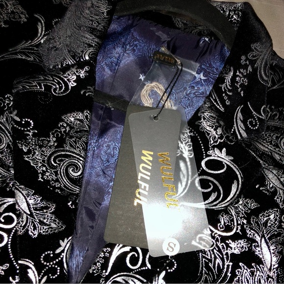 Silver Suit Jacket - Picture 4 of 12